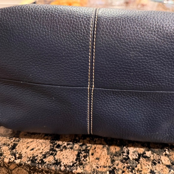 Dooney and Bourke Bag - Picture 3 of 4